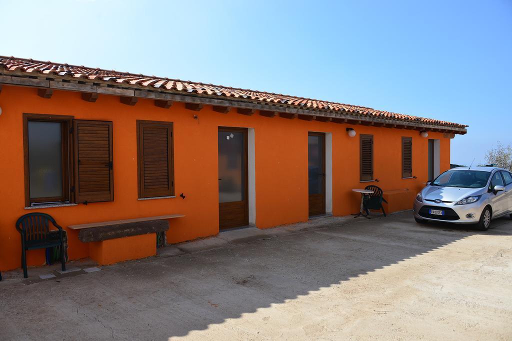 사가마 Agriturismo Su Nuratolu 빌라 외부 사진